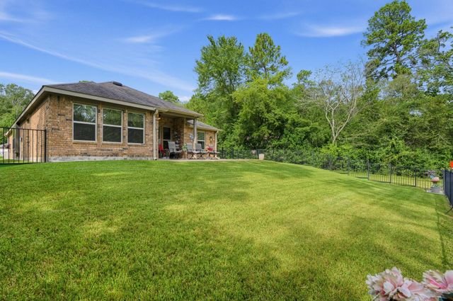 12203 Mustang Avenue, Willis, TX 77378