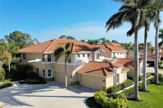 11053 Harbour Yacht CT 201, Fort Myers, FL 33908