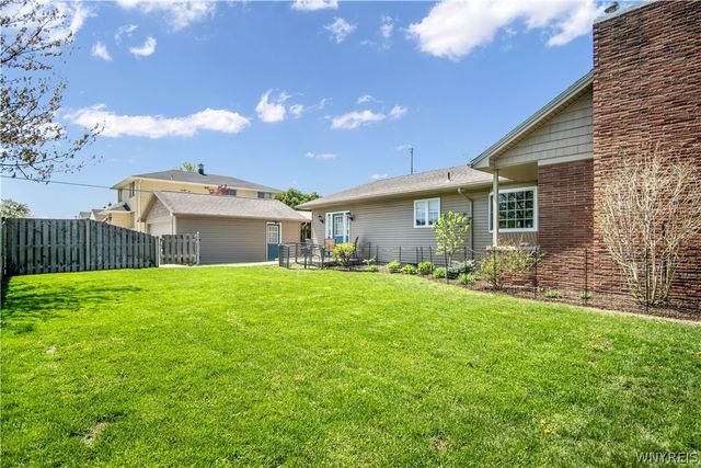 521 Thorncliff Road, Tonawanda, NY 14223