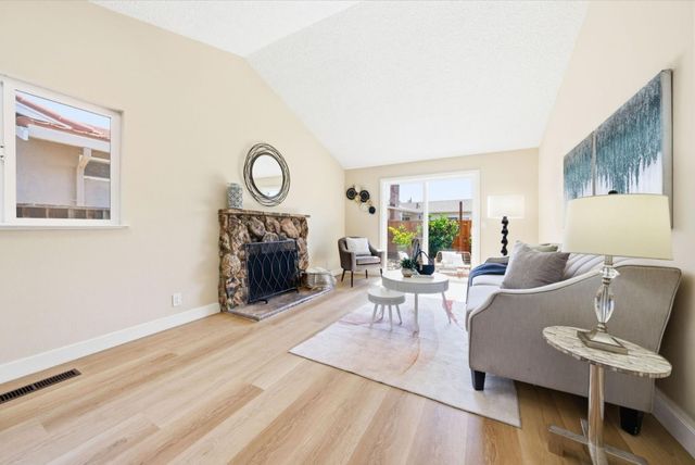 5484 Shadowcrest Way, San Jose, CA 95123