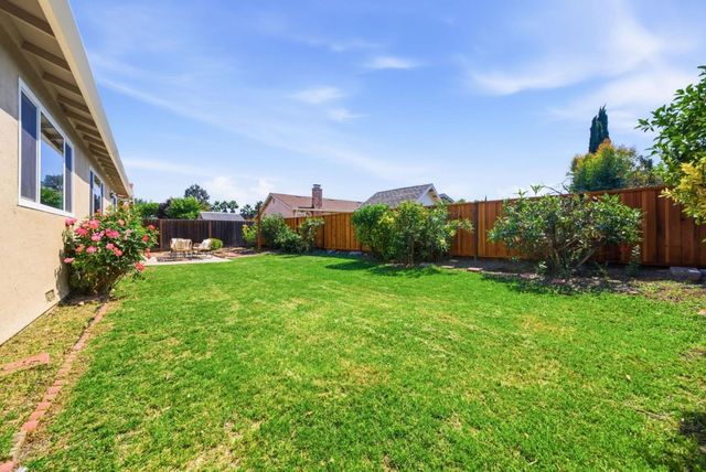 5484 Shadowcrest Way, San Jose, CA 95123