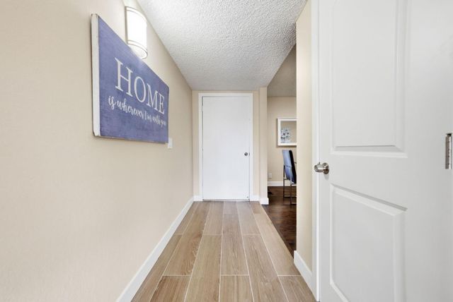 5484 Shadowcrest Way, San Jose, CA 95123