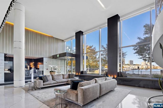 1000 Avenue At Port Imperial 410, Weehawken, NJ 07086