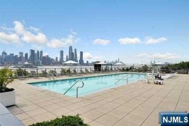 1000 Avenue At Port Imperial 410, Weehawken, NJ 07086