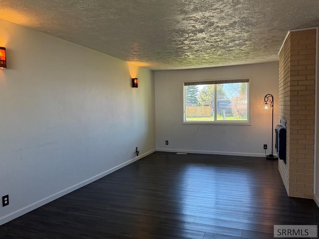 Image 6 of property listing at 502 W 11th Street, Mccammon, ID 83250