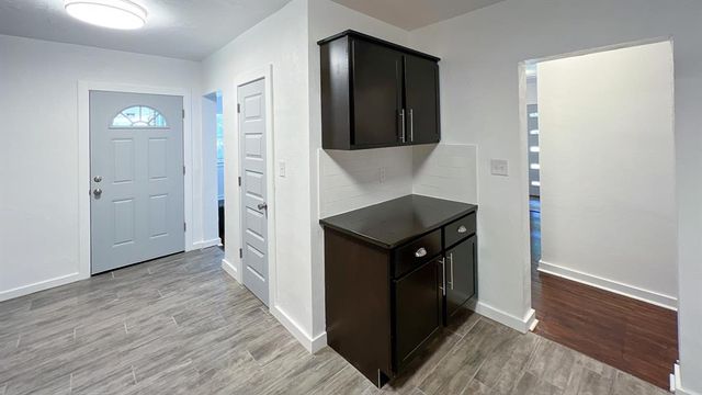6626 NW 12th, Oklahoma City, OK 73127