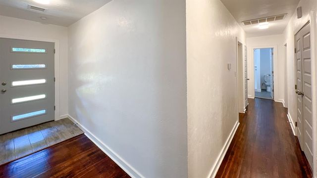 6626 NW 12th, Oklahoma City, OK 73127