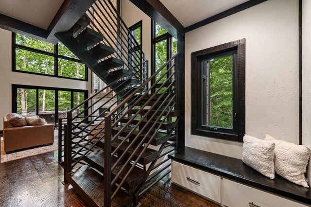 919 Price Road, Blue Ridge, GA 30513