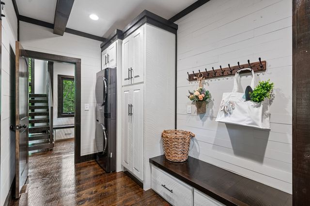 919 Price Road, Blue Ridge, GA 30513