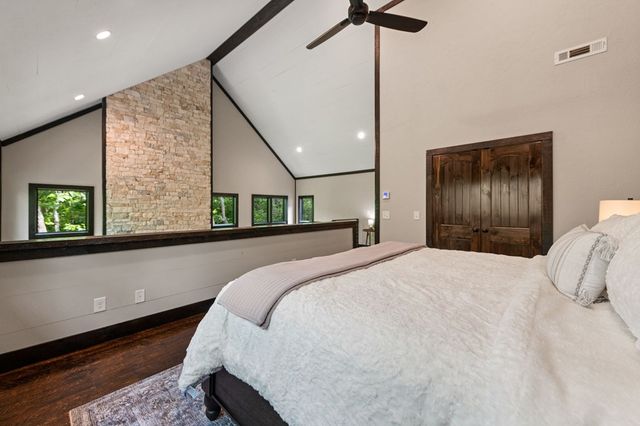 919 Price Road, Blue Ridge, GA 30513