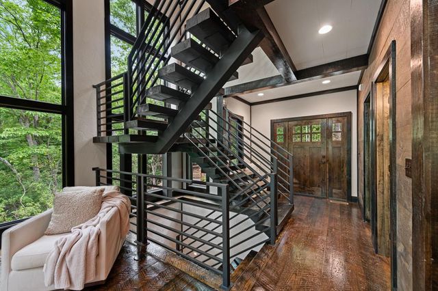 919 Price Road, Blue Ridge, GA 30513