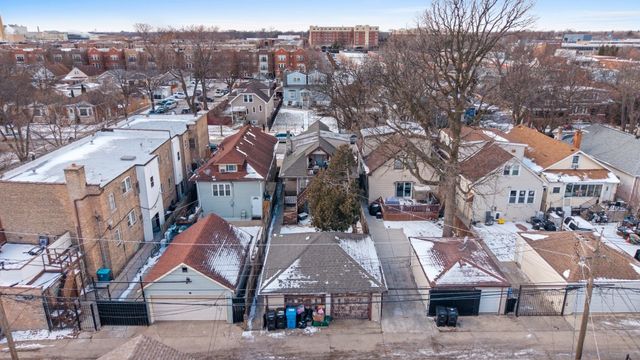 2207 N Nagle Avenue, Chicago, IL 60707