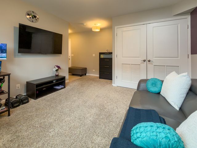 503 Lexington Lane, Rolling Meadows, IL 60008