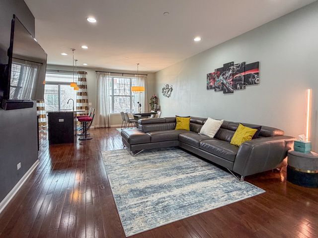 503 Lexington Lane, Rolling Meadows, IL 60008