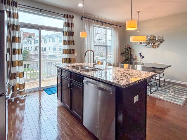 503 Lexington Lane, Rolling Meadows, IL 60008