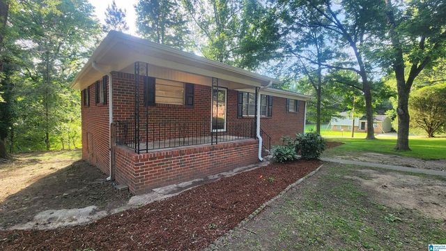 105 BEECHWOOD AVENUE, Hueytown, AL 35023
