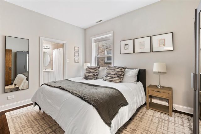 4415 N Racine Avenue 2S, Chicago, IL 60640