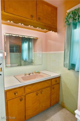 1225 Beech Street, Niles, OH 44446