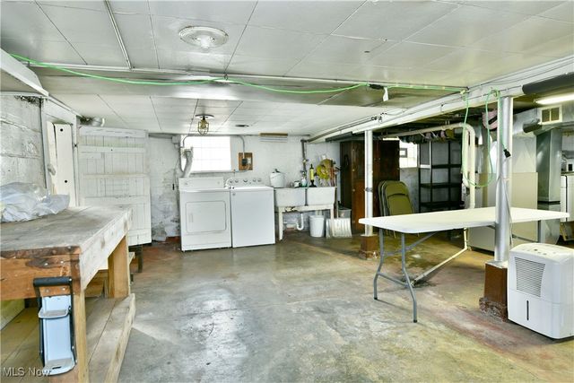 1225 Beech Street, Niles, OH 44446