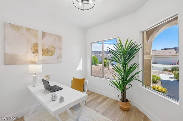 544 Mountain Links Drive, Henderson, NV 89012