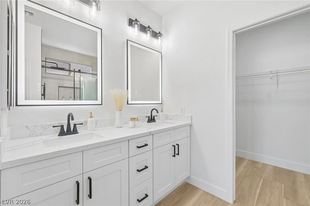 544 Mountain Links Drive, Henderson, NV 89012