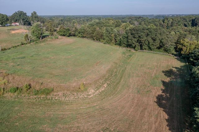 8450 KY-196 Road, Nancy, KY 42544