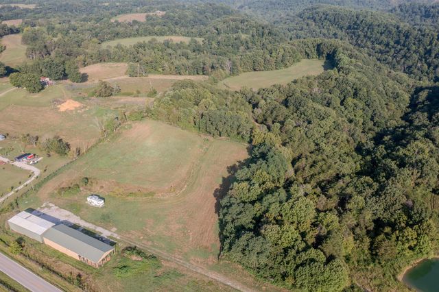 8450 KY-196 Road, Nancy, KY 42544