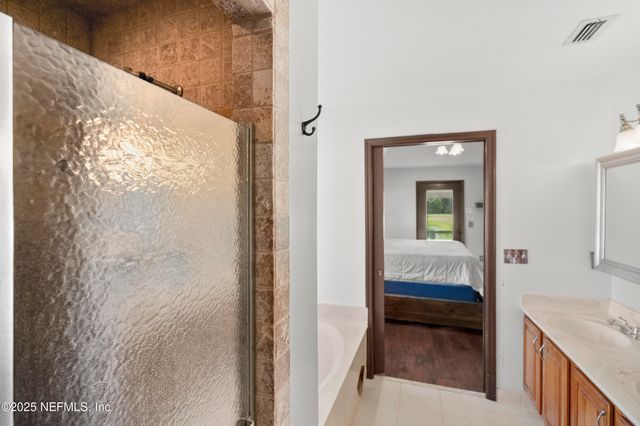 7195 JONES Road, Jacksonville, FL 32219