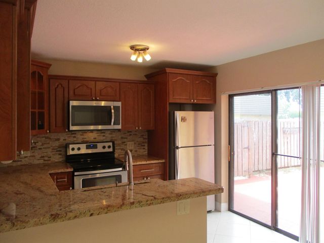 724 7th Way, West Palm Beach, FL 33407