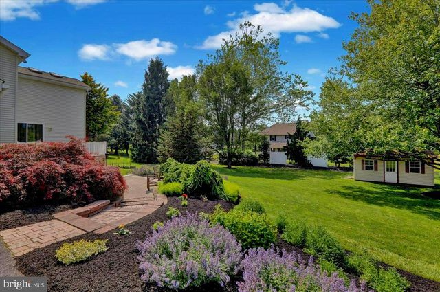 169 NORWAY LN, Lebanon, PA 17042