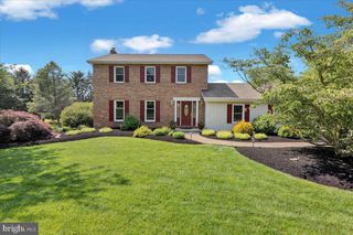 169 NORWAY LN, Lebanon, PA 17042