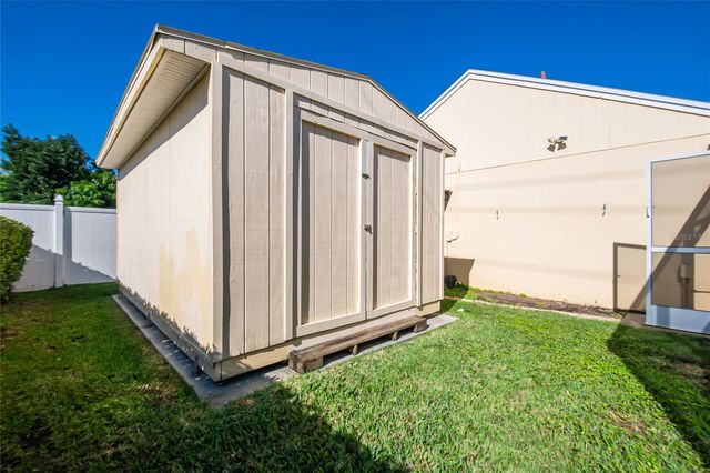 7044 SUMMIT CIRCLE, Winter Haven, FL 33884