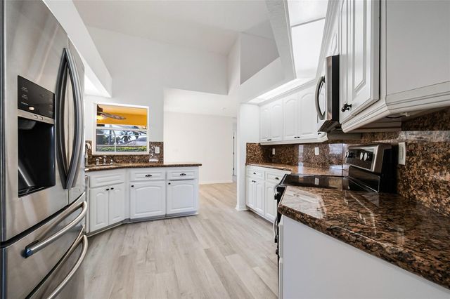 7044 SUMMIT CIRCLE, Winter Haven, FL 33884