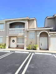 7221 NW 174th Ter 202, Hialeah, FL 33015