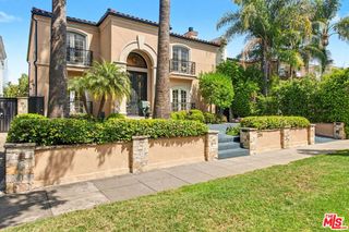 204 Foothill Road, Beverly Hills, CA 90210