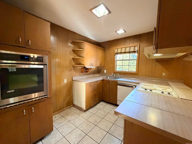 5 Delray Drive, Little Rock, AR 72227