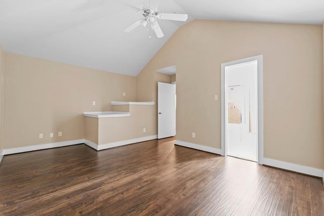 3501 Link Valley Drive 102, Houston, TX 77025