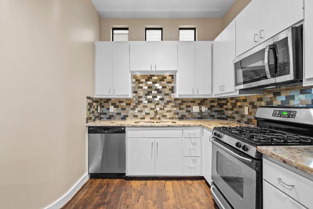 3501 Link Valley Drive 102, Houston, TX 77025