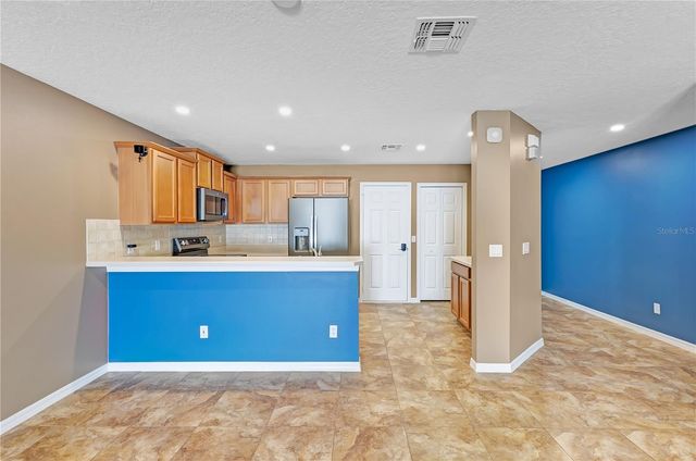 942 COQUINA ROCK STREET, Orlando, FL 32828