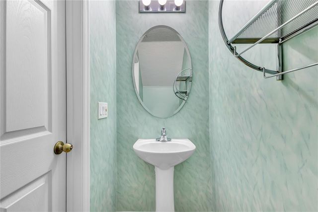 942 COQUINA ROCK STREET, Orlando, FL 32828