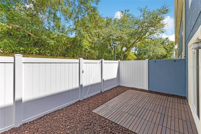 942 COQUINA ROCK STREET, Orlando, FL 32828