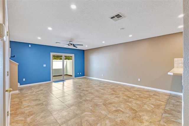 942 COQUINA ROCK STREET, Orlando, FL 32828