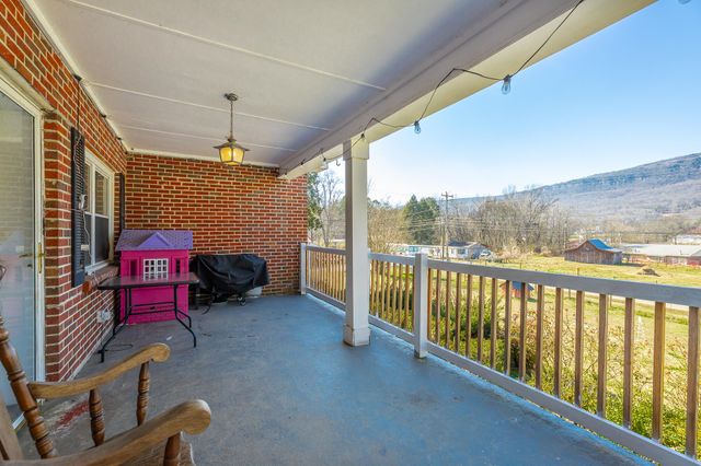 746 Maple Street, Whitwell, TN 37397