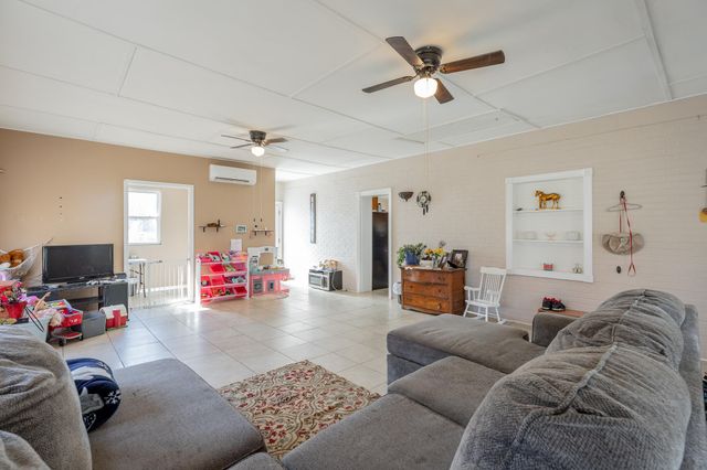 746 Maple Street, Whitwell, TN 37397