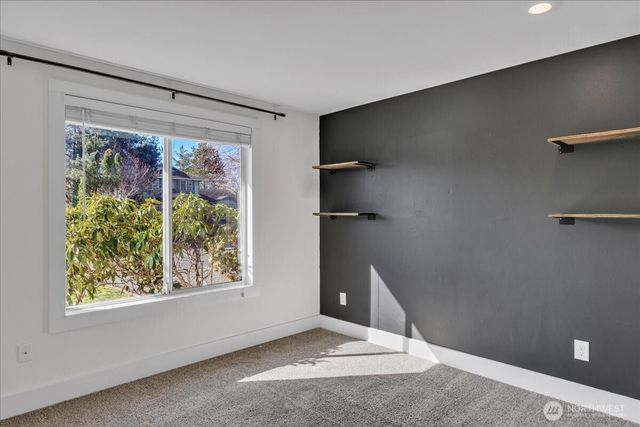 607 Bathke Ave, Enumclaw, WA 98022