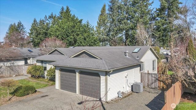 607 Bathke Ave, Enumclaw, WA 98022