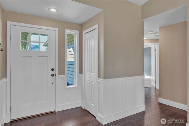 607 Bathke Ave, Enumclaw, WA 98022