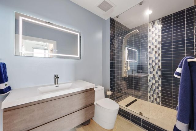 511 SE 5th Ave 2412, Fort Lauderdale, FL 33301