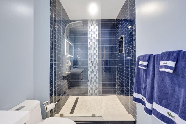 511 SE 5th Ave 2412, Fort Lauderdale, FL 33301