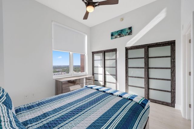 511 SE 5th Ave 2412, Fort Lauderdale, FL 33301